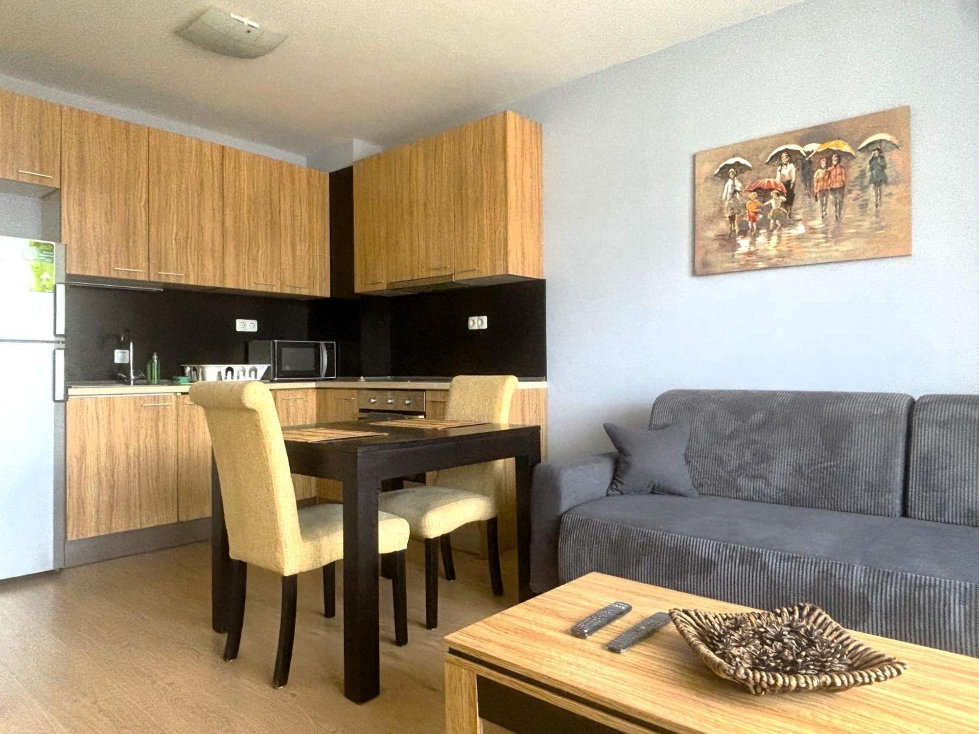 Mladost Apartments Sofia Bagian luar foto