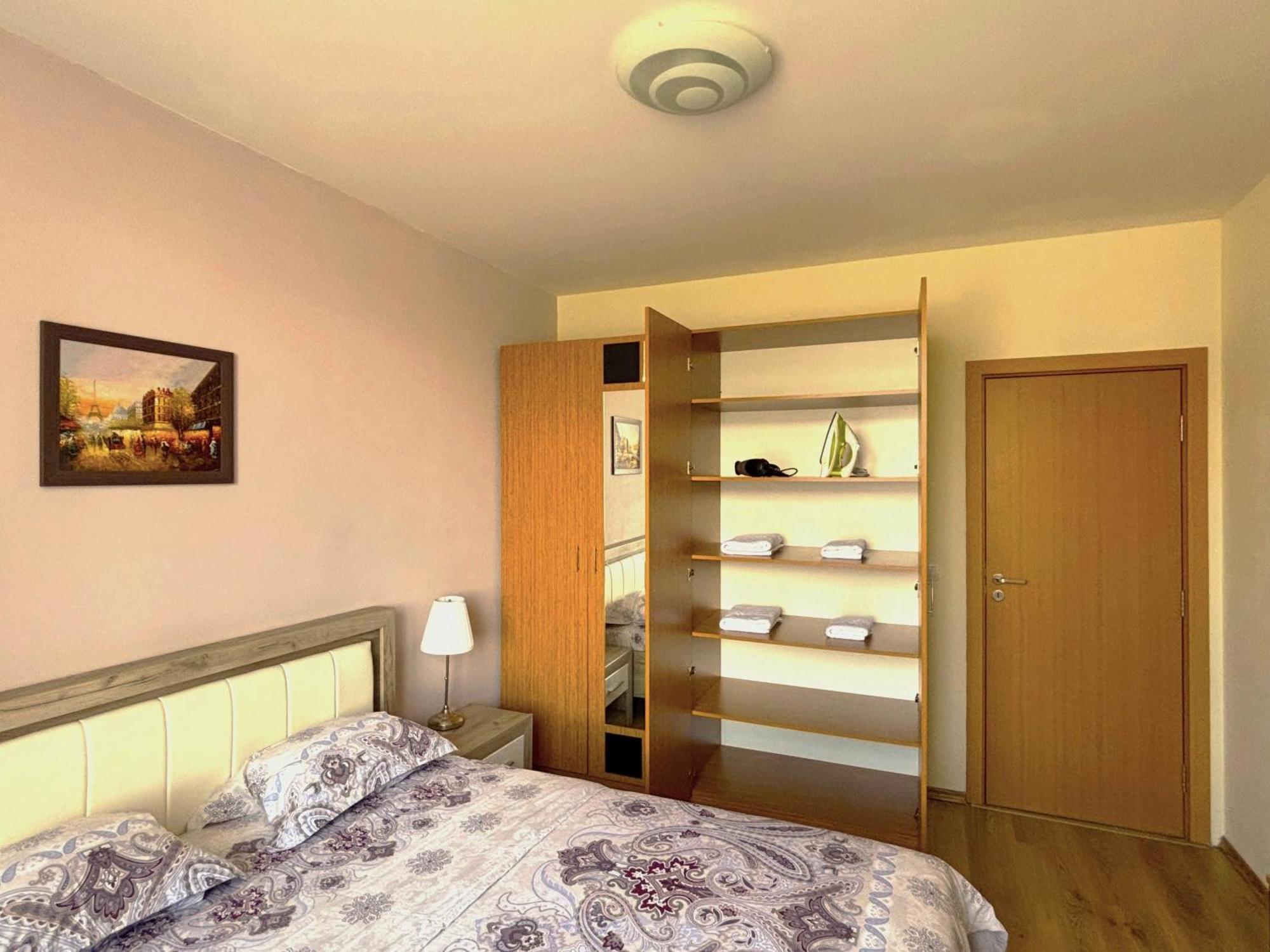Mladost Apartments Sofia Bagian luar foto