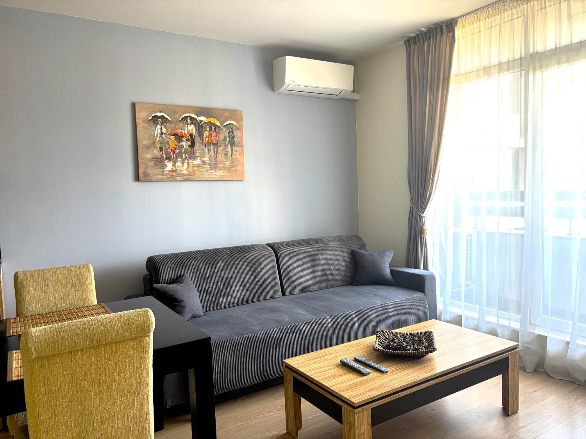 Mladost Apartments Sofia Bagian luar foto