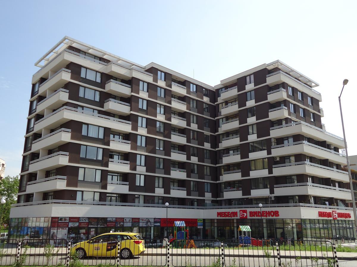Mladost Apartments Sofia Bagian luar foto